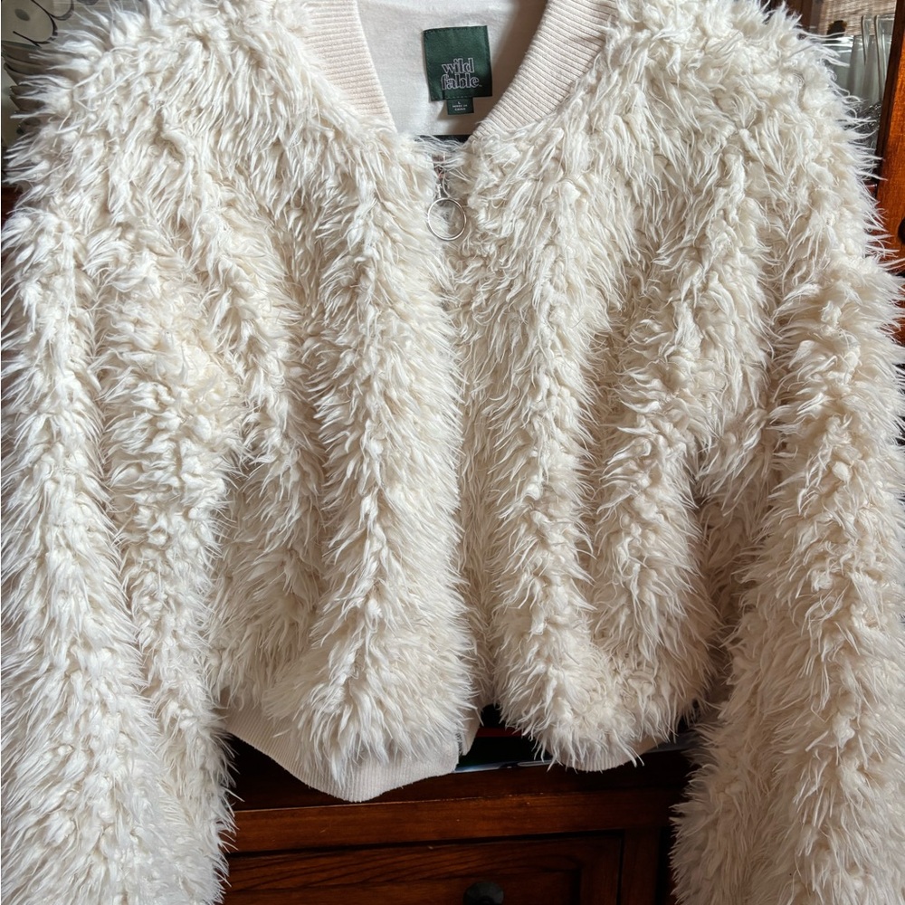 Wild Fable Off-White Fuzzy Teddy Jacket